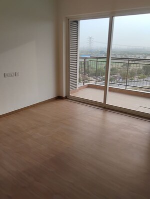 Furnished Amenities in 3.5 BHK Apartment at Puri Emerald Bay, Sector 104 – for Sale