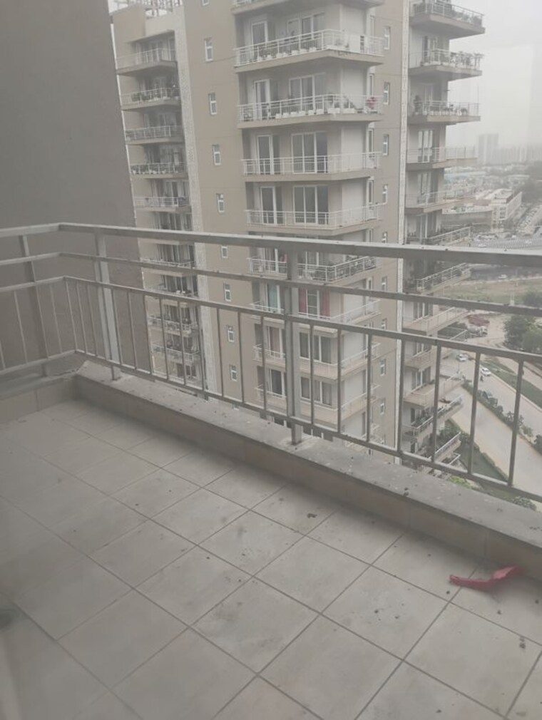 Balcony, puri-emerald-bay 3.5 Bedroom 2450 Sq.Ft. Apartment In Sector 104 Gurgaon 10675819