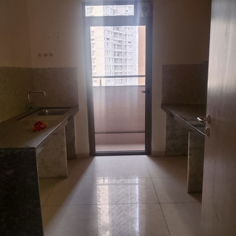 Bathroom, prestige-siesta 6 Bedroom 3015 Sq.Ft. Apartment In Mulund West Mumbai 10675840
