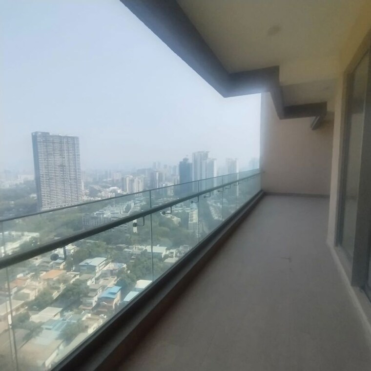 Balcony, prestige-siesta 6 Bedroom 3015 Sq.Ft. Apartment In Mulund West Mumbai 10675840