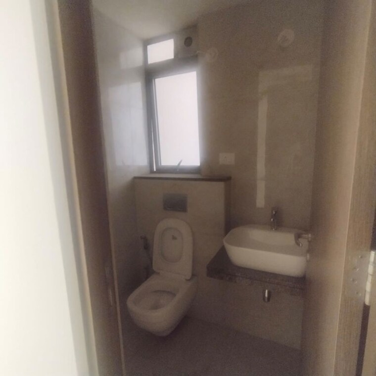 Bathroom, prestige-siesta 6 Bedroom 3015 Sq.Ft. Apartment In Mulund West Mumbai 10675840