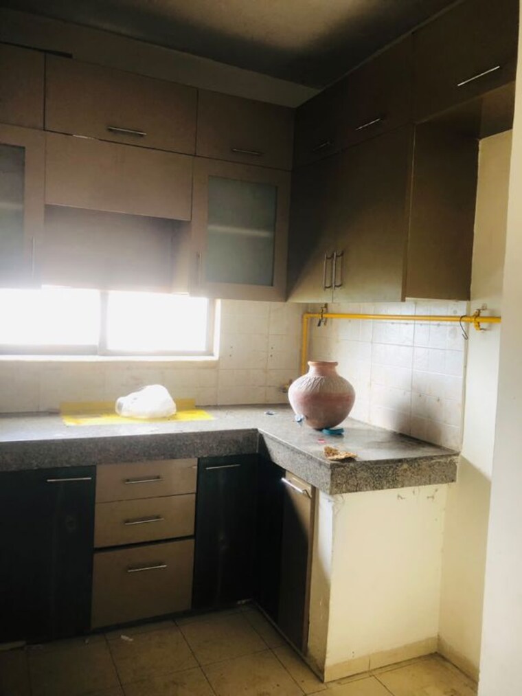 Kitchen, umang-summer-palms 2 Bedroom 850 Sq.Ft. Apartment In Sector 86 Faridabad 10675852