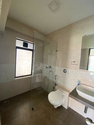 Bathroom in 2 BHK Apartment at Mehta Villa 79, Santacruz West – for Sale