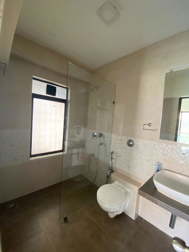Bathroom, mehta-villa-79 2 Bedroom 604 Sq.Ft. Apartment In Santacruz West Mumbai 10675855