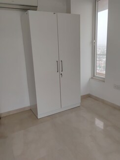 3.5 BHK +Apartment For Rent in Puri Emerald Bay