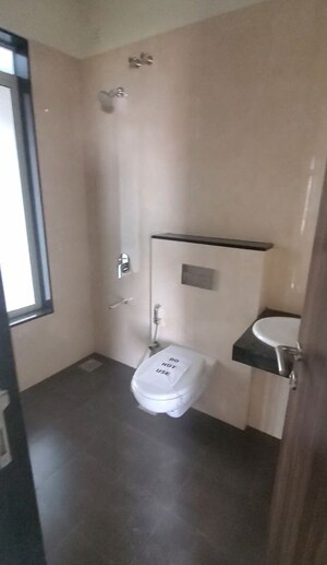 Bathroom in 1.5 BHK Apartment at Sheth Avante, Kanjurmarg West – for Sale