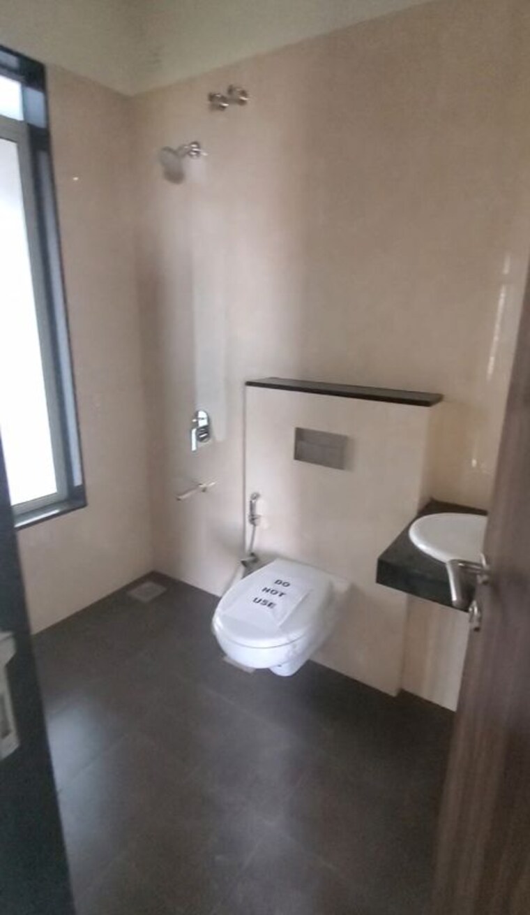 Bathroom, sheth-avante 1.5 Bedroom 555 Sq.Ft. Apartment In Kanjurmarg West Mumbai 10652638
