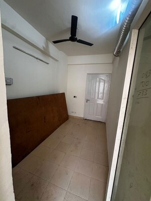 Building Lobby in 4 BHK Apartment at Tulip Ivory, Sector 70 – for Rent