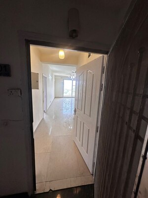 Building Lobby in 4 BHK Apartment at Tulip Ivory, Sector 70 – for Rent