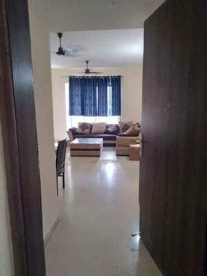 Room in 3 BHK Apartment at Paras Irene, Sector 70a – for Rent