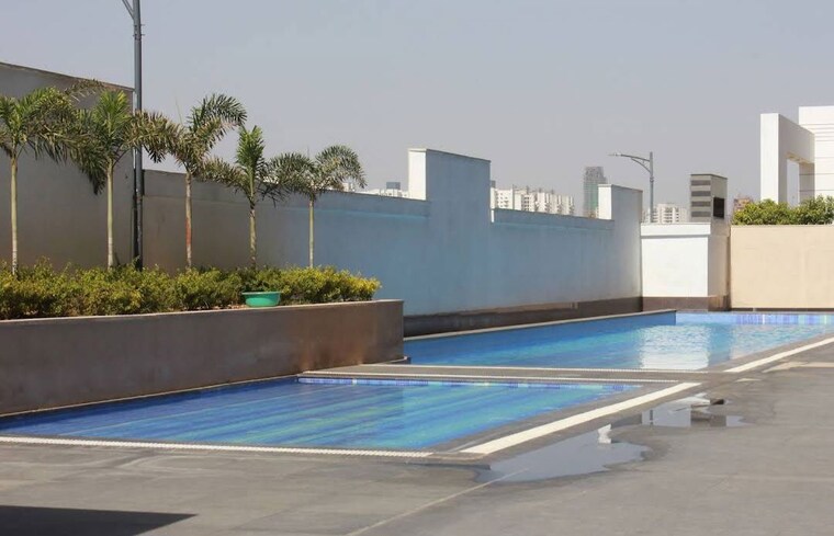 Swimming Pool, tulip-white 3 Bedroom 1326 Sq.Ft. Apartment In Sector 69 Gurgaon 10675932