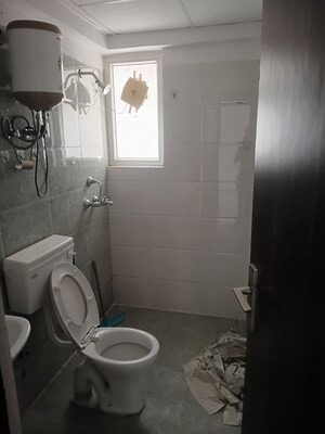 Team Area in 3.5 BHK Apartment at Nirala World Estate I, Tech Zone 4 Greater Noida – for Sale