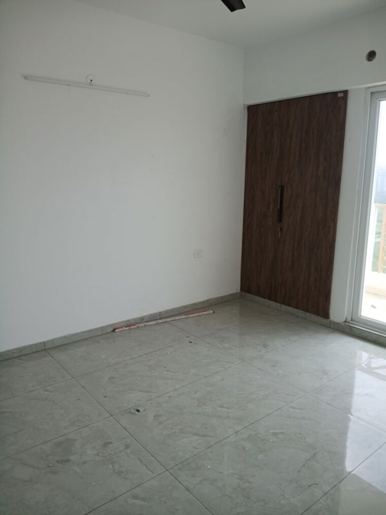 Room, nirala-estate-ii 3 Bedroom 1535 Sq.Ft. Apartment In Tech Zone 4 Greater Noida Greater Noida 10675957