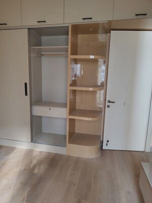 Room in 2 BHK Apartment at Signature Global City 81, Sector 81 – for Sale