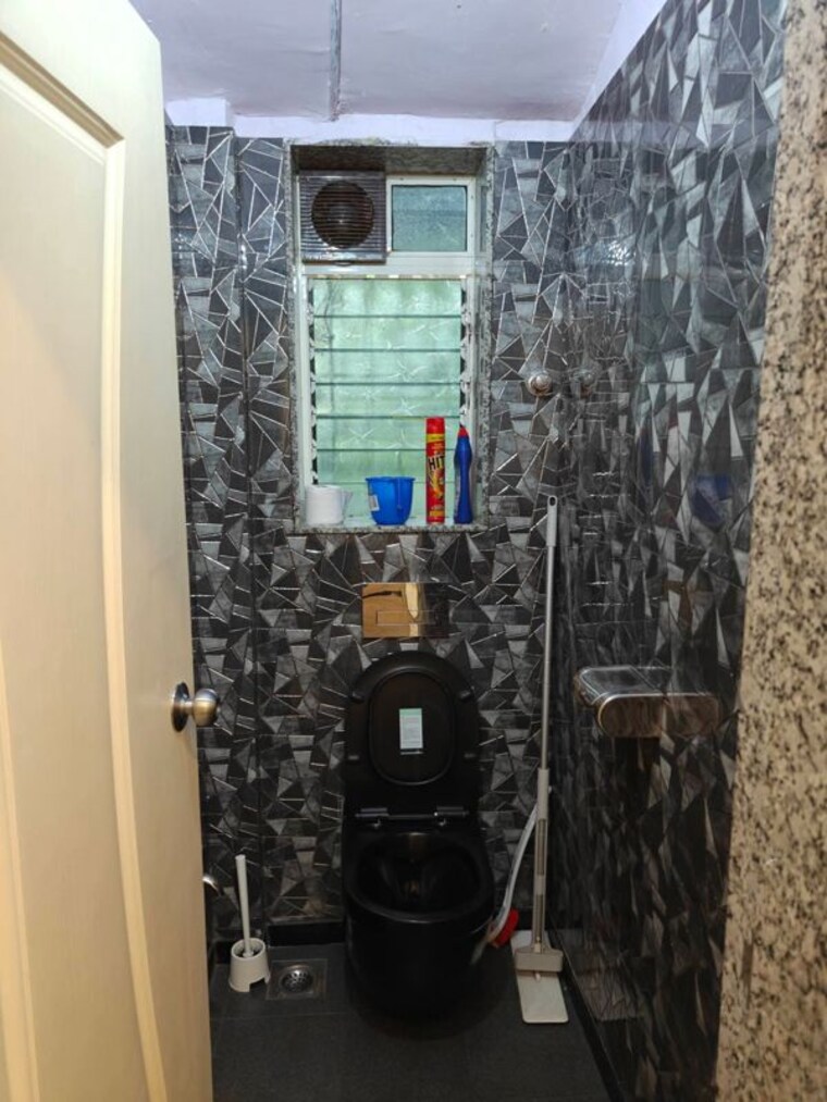 Bathroom, mount-mary-bandra 2 Bedroom 850 Sq.Ft. Apartment In Bandra West Mumbai 10675969