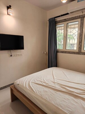 Bedroom in 2 BHK Apartment at Mount Mary Bandra, Bandra West – for Rent