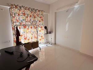 Team Area in 1 BHK Apartment at Kumar Kunj, Fatima Nagar – for Rent