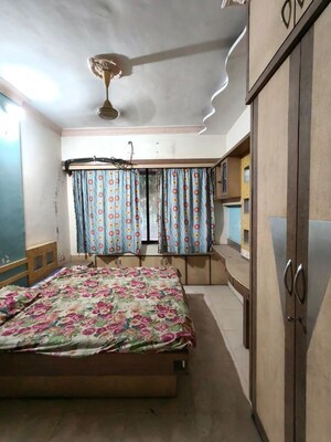 Bedroom in 2 BHK Apartment at Dombivli – for Rent
