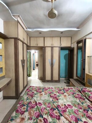 Bedroom in 2 BHK Apartment at Dombivli – for Rent