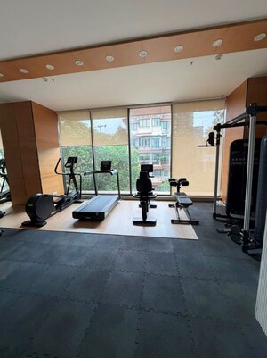 Gym in 4 BHK Apartment at Jasani Apollo Heights, Khar West – for Sale