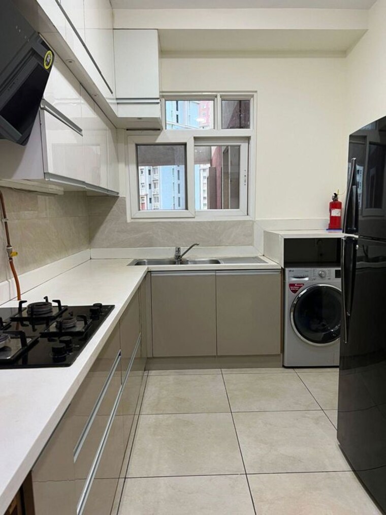 Kitchen, prestige-lakeside-habitat 3 Bedroom 1655 Sq.Ft. Apartment In Varthur Bangalore 10676026