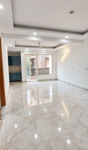3 BHK Builder Floor For Sale in Chattarpur