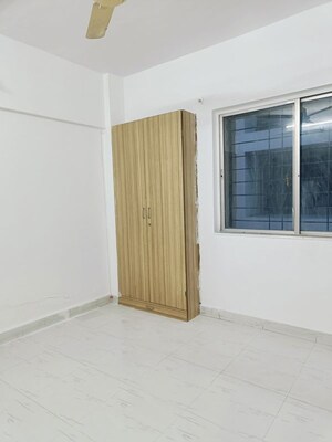 Room in 2 BHK Apartment at Wadgaon Sheri – for Rent