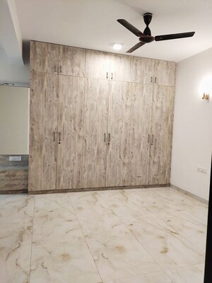 Room in 3 BHK Builder Floor at Frazer Town – for Rent