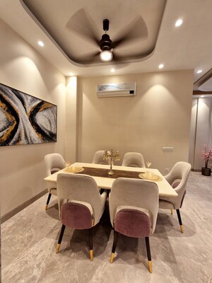Team Area in 3 BHK Apartment at Mandi – for Sale