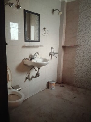 Bathroom in 3 BHK Builder Floor at Sector 42 – for Rent