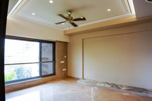 3 BHK Apartment For Rent in Kolte Patil K52, Khar West