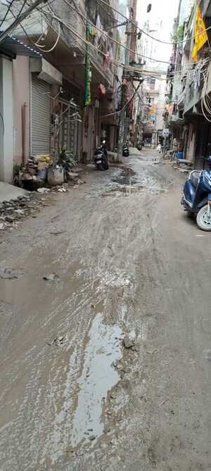 Parking in  Apartment at Uttam Nagar – for Sale