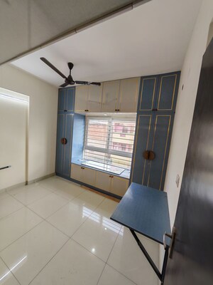 Room in 1 BHK Apartment at Olympia Opaline Crystal And Diamond, Navallur – for Rent
