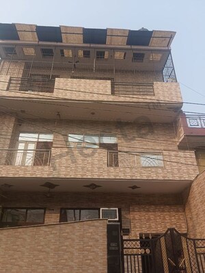  Builder Floor For Sale in Rajendra Nagar