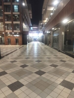  Shop For Rent in 83 Avenue Oodles Sky Walk, Sector 83