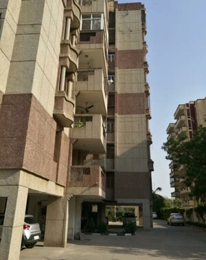 3 BHK Apartment – Exterior View View at Akash Ganga Apartment, Sector 56 - for Rent