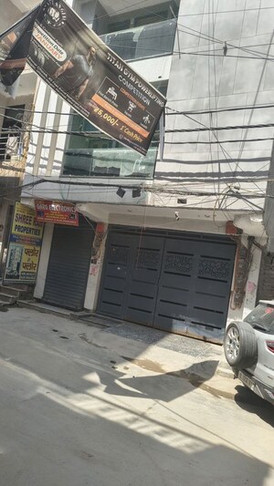  Builder Floor – Exterior View View at Mohan Garden - for Sale