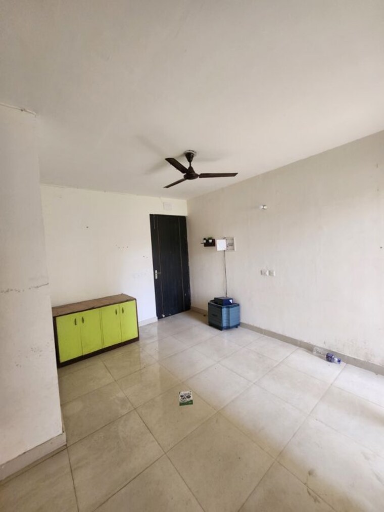 Bathroom, signature-the-serenas 2 Bedroom 531 Sq.Ft. Apartment In Sohna Sector 36 Gurgaon 10676182