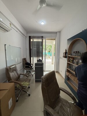 Team Area in  Shop at Sector 84 – for Sale