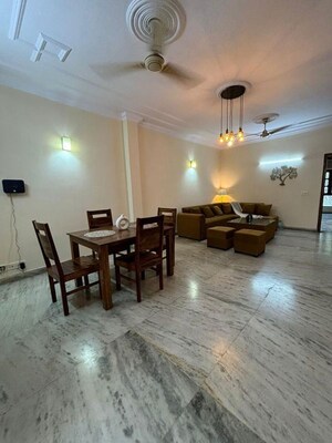 Gym in 1 BHK Apartment at Hauz Khas – for Rent