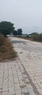100 Sq.Yd. Plot in Gwalior Road