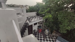 1 BHK Apartment – Exterior View View at Safdarjung Enclave - for Rent