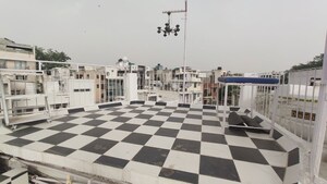 Gym in 1 BHK Apartment at Safdarjung Enclave – for Rent