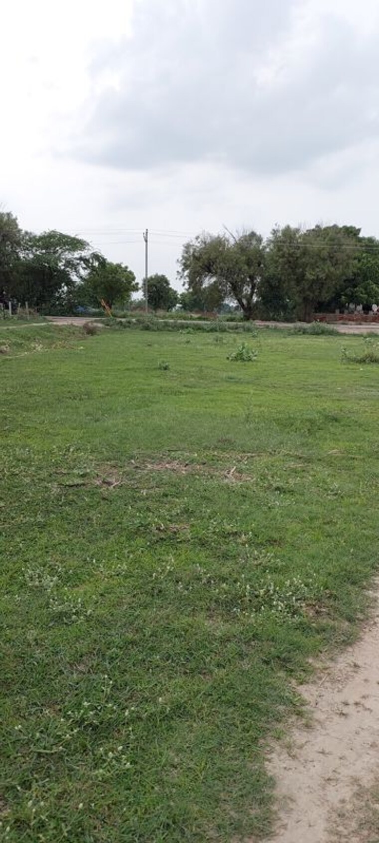 undefined, dhanauli  100 Sq.Yd. Plot In Dhanauli Agra 10676273