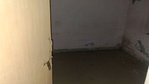   Land at Makarpura – for Sale