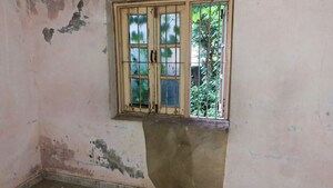   Land at Makarpura – for Sale