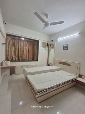 Bedroom in 4 BHK Apartment at Goodwill Kanchangiri, Kandivali East – for Rent