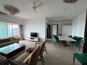Team Area in 3 BHK Apartment at Lokhandwala Minerva Mahalaxmi, Mahalaxmi – for Rent