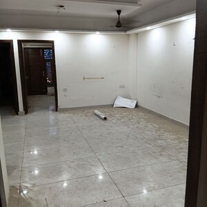 Room in 3 BHK Builder Floor at Dwarika Raj Garden City, Raj Nagar Extension – for Rent