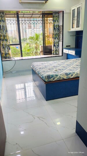 Bedroom in 2 BHK Apartment at Dheeraj Ganga, Malad West – for Rent